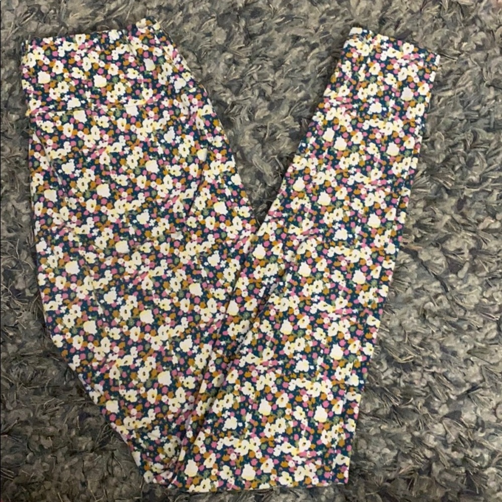 Lularoe Leggings - Picture 4 of 5